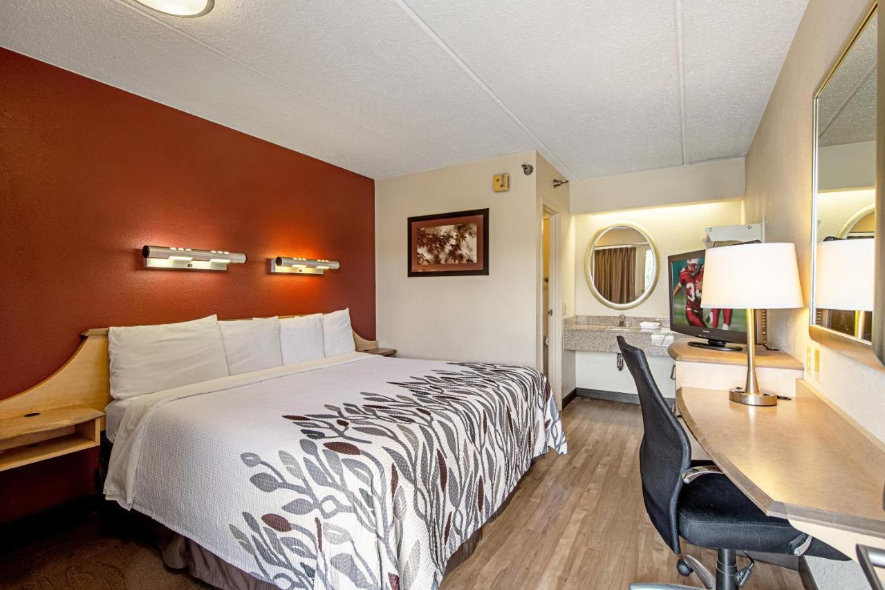 Red Roof Inn Charleston West - Hurricane, Wv Teays Valley Buitenkant foto