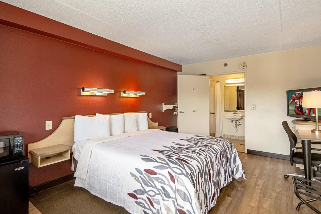 Red Roof Inn Charleston West - Hurricane, Wv Teays Valley Buitenkant foto